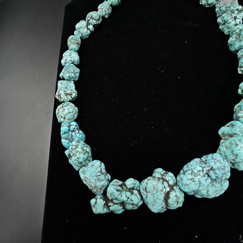 Vintage Kingman Turquoise Nugget Necklace Native American Southwestern 20in 122g - Picture 7 of 10